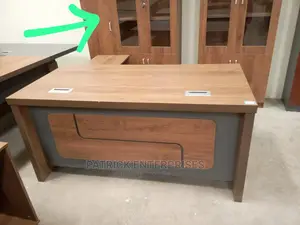 Executive Imported Office Desk 1.8 MTRS
