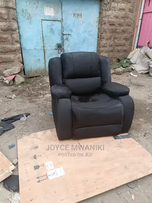 Semi Recliner Single Seat With Original Leather