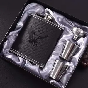 Whiskey Flask Set
