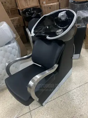 Executive Shampoo Unit /Sinks