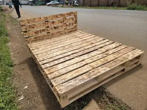 Beautiful Detachable 5*6 Pallet Bed - Strong Unique