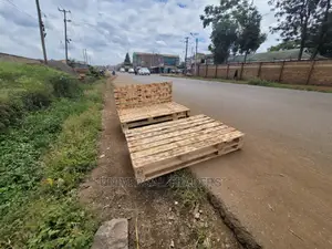 Beautiful Detachable 5*6 Pallet Bed - Strong Unique