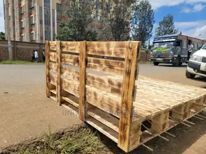 Versatile 5*6 Pallet Bed - Detachable 5*6 Wooden Pallet Bed