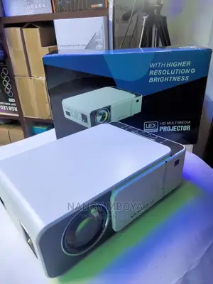 T6 Multimedia Projector