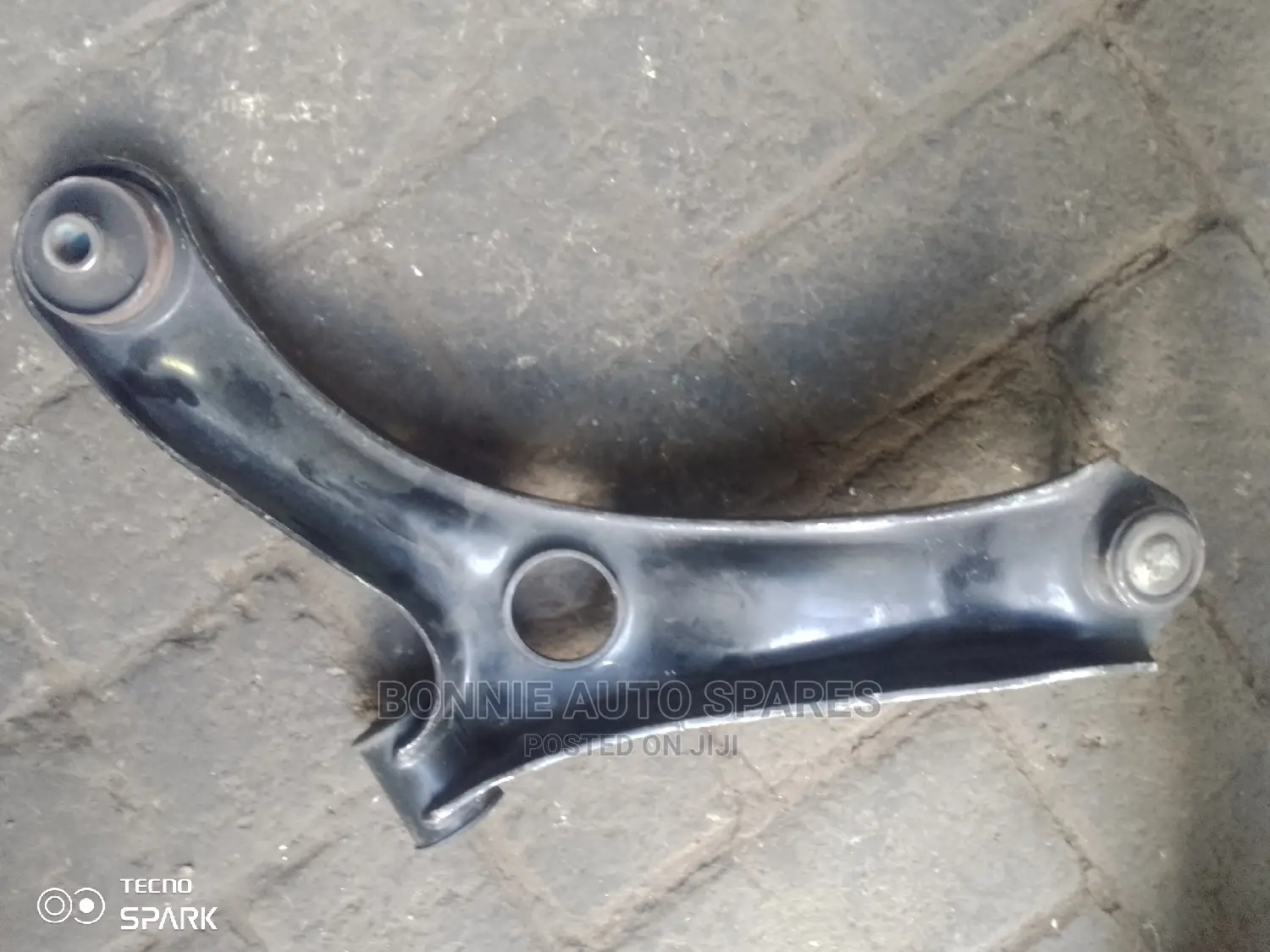 Suzuki Alto Control Arm