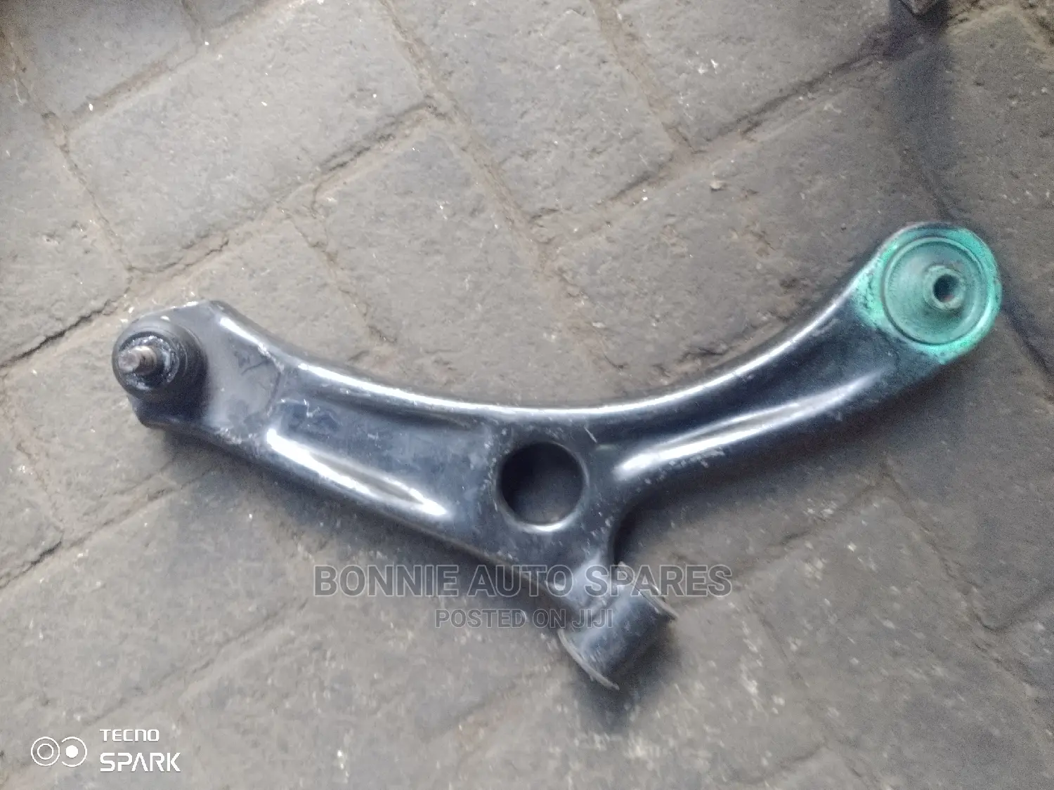 Suzuki Alto Control Arm