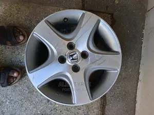 Size 15 Inches Honda Alloy Rims Set