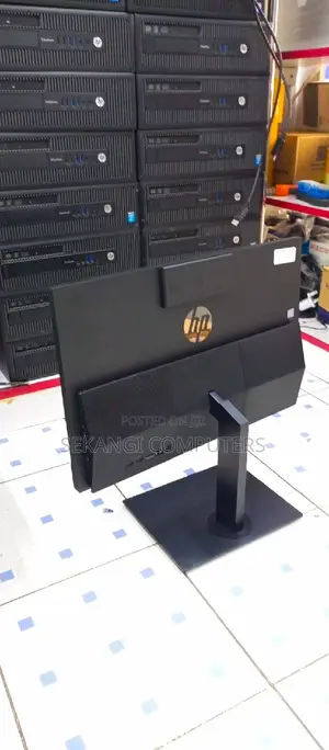Desktop Computer HP AiO 22 8GB Intel Core I5 SSD 256GB