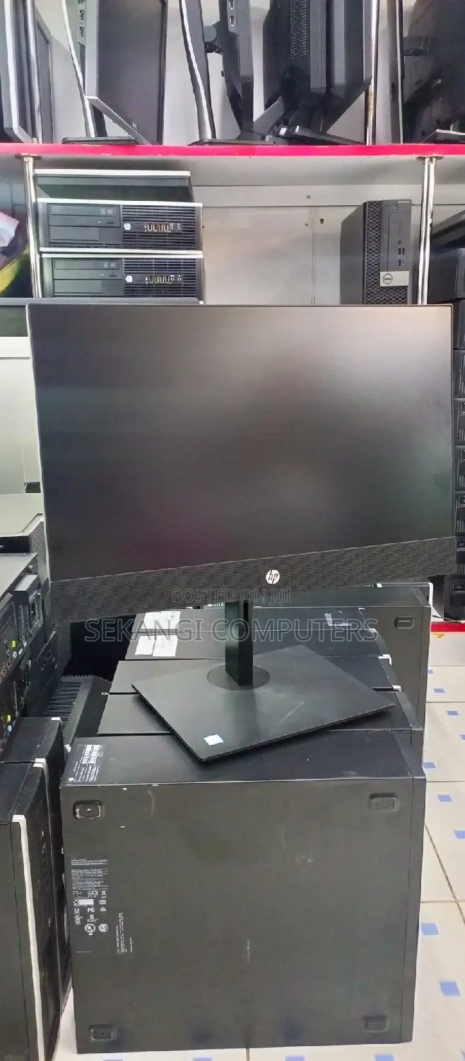 Desktop Computer HP AiO 22 8GB Intel Core I5 SSD 256GB