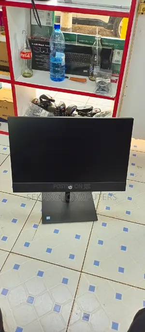Desktop Computer HP AiO 22 8GB Intel Core I5 SSD 256GB