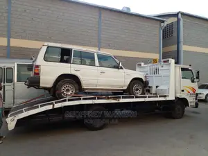 Flatbed Towing and Breakdown Services