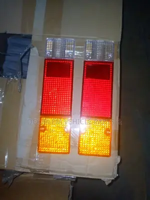 Tail Lens/Tail Lamp Lens Mitsubishi Canter 4D32