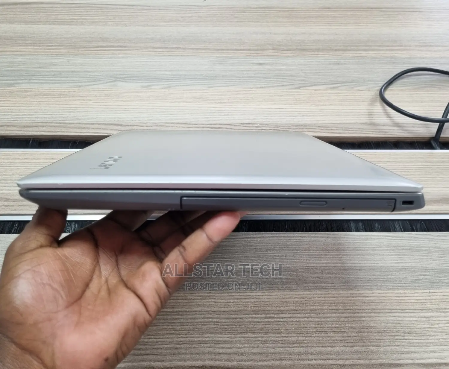 Laptop Lenovo IdeaPad 320 8GB Intel Core I7 HDD 1T