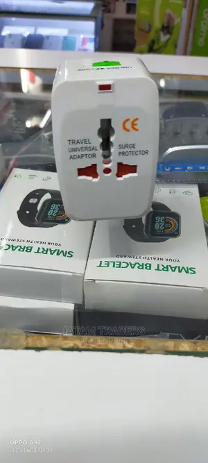 Universal Traveling Adapter
