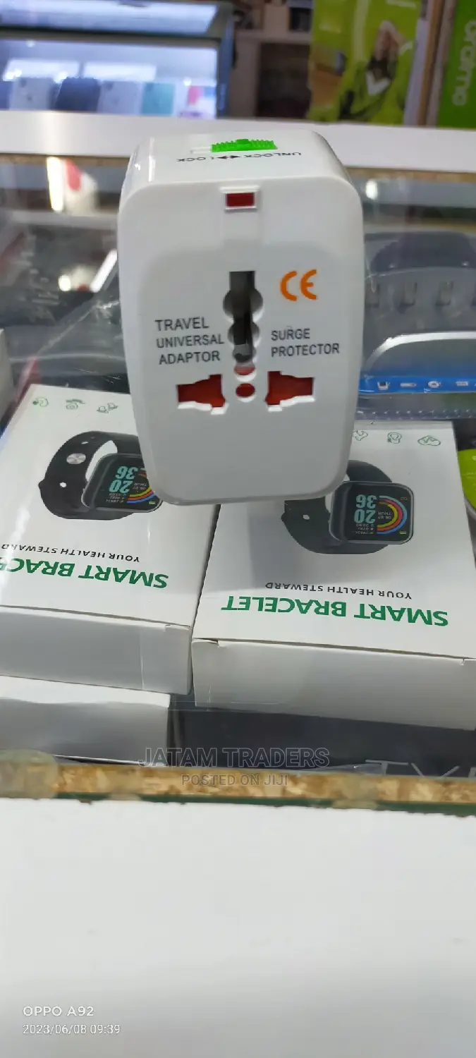 Universal Traveling Adapter