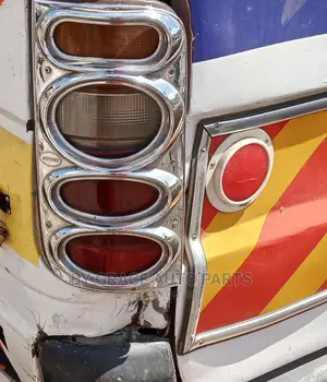 Tail Lamp Cover Shark/5l/ Hiace.