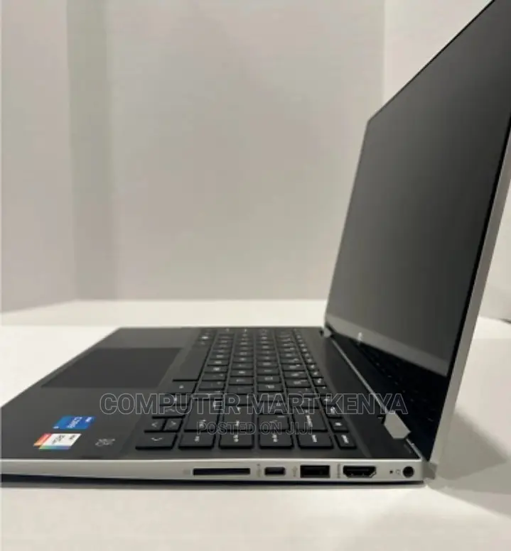 New Laptop HP Pavilion X360 8GB Intel Core I5 SSD 512GB