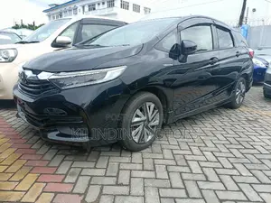 Honda Fit Shuttle 2017 Black