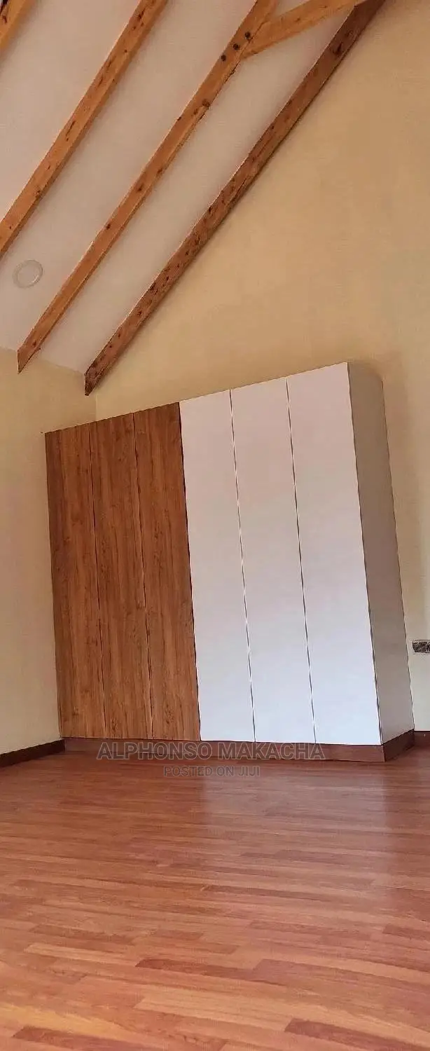 Kitchen And Wardrobe