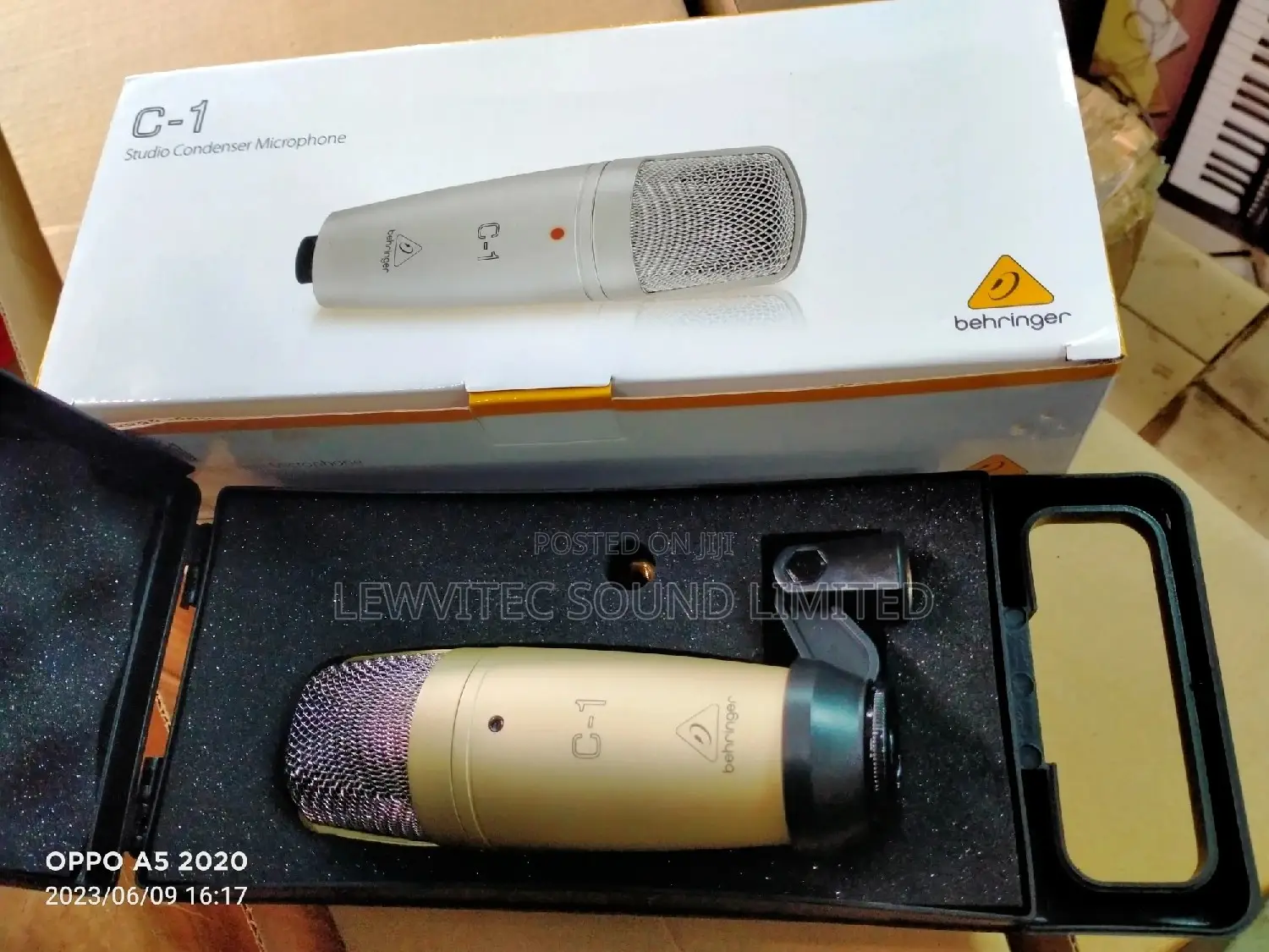 Behringer Studio Condenser Microphone
