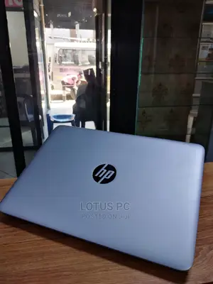 Laptop HP EliteBook 820 G3 8GB Intel Core I5 SSD 256GB