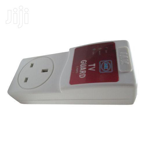 MK Voltshield TV Guard - White
