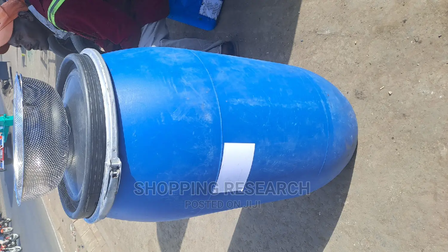 Plastic Drum With Lid And Top 160l