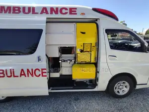 Toyota HiAce 2017 White