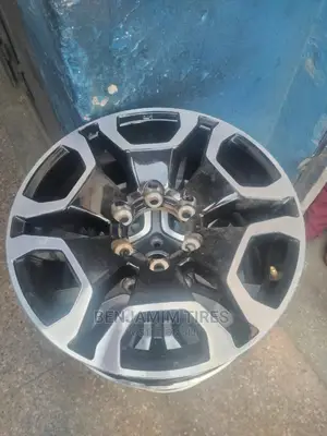 Original Rim Size 18 Inch for Toyota Hilux Double Cab.
