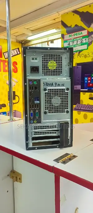 Desktop Computer Dell 8GB Intel Core I7 HDD 500GB