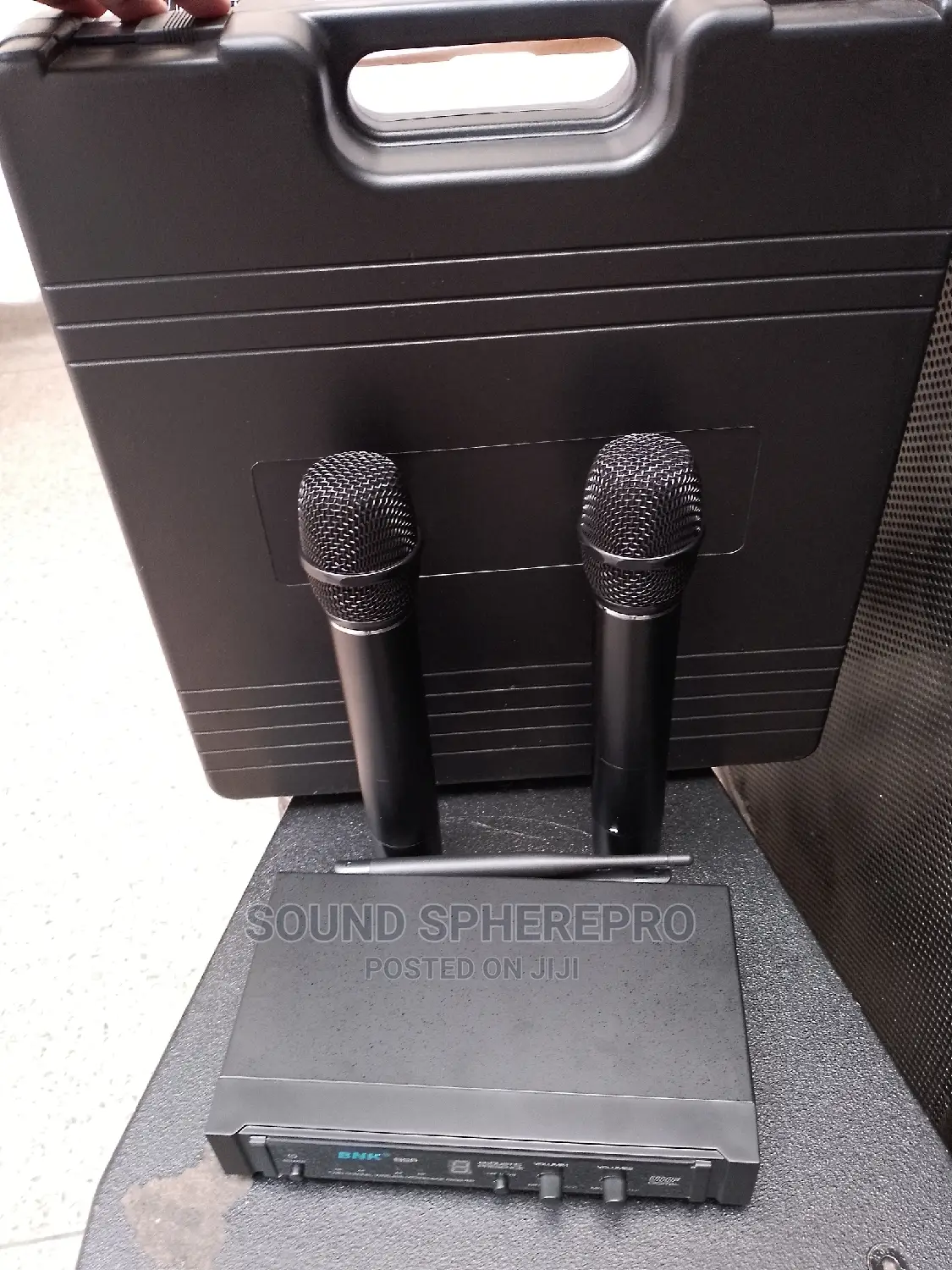 BNK B2P Microphone