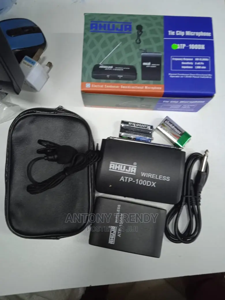 WIRELESS Lapel Microphone for Preaching