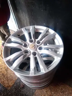 Size 18 Mitsubishi Outlander Alloy Rims Set
