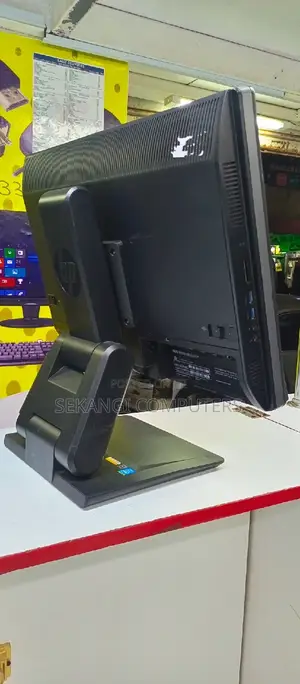 Desktop Computer HP AiO 22 4GB Intel Core I5 HDD 500GB