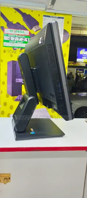 Desktop Computer HP AiO 22 4GB Intel Core I5 HDD 500GB