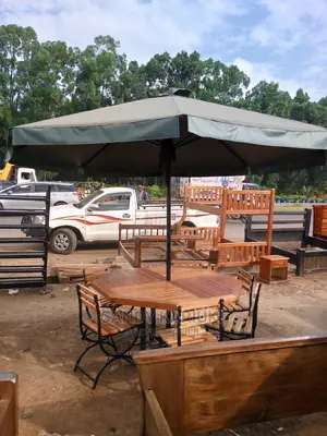 6 Seater Outdoor Set Plus Umbrella