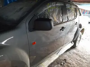 Car Spray Paint and Repairs