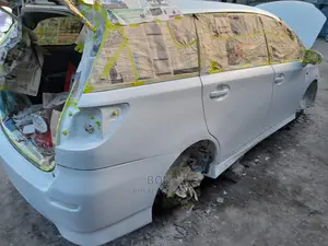 Car Spray Paint and Repairs