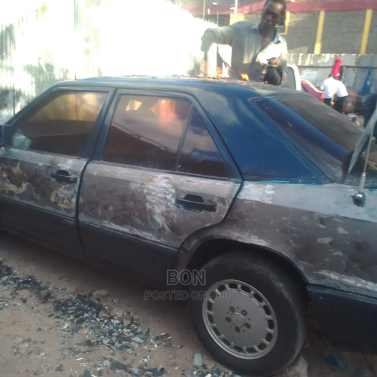 Car Spray Paint and Repairs