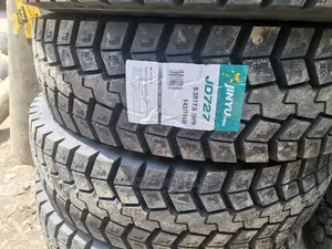 9.5R17.5 Jinyu Tyre