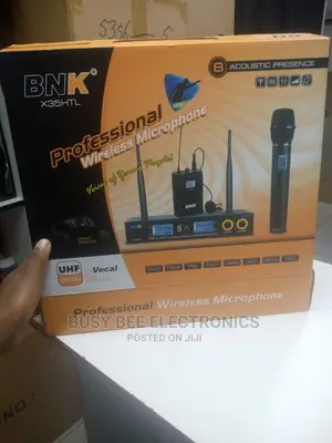 X35htl Professional Wireless Microphone