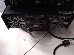 Crest Audio 18 Amplifier Normal Switch