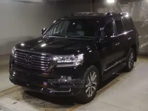 Toyota Land Cruiser 2016 Black