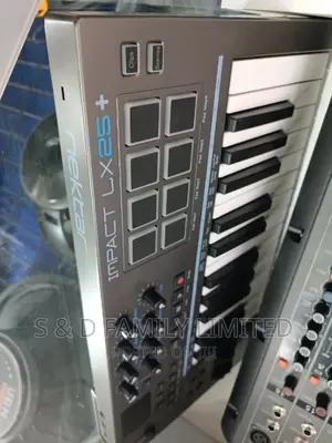Nektar Impact 25 Keys Midi Keyboard