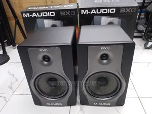 M-Audio BX8 Carbon Monitor Speaker