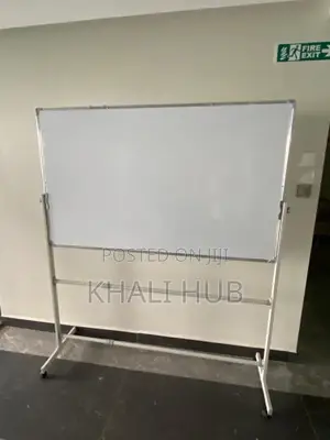 Whiteboard With Stand Whiteboard With Standing Stand 5ft*3ft