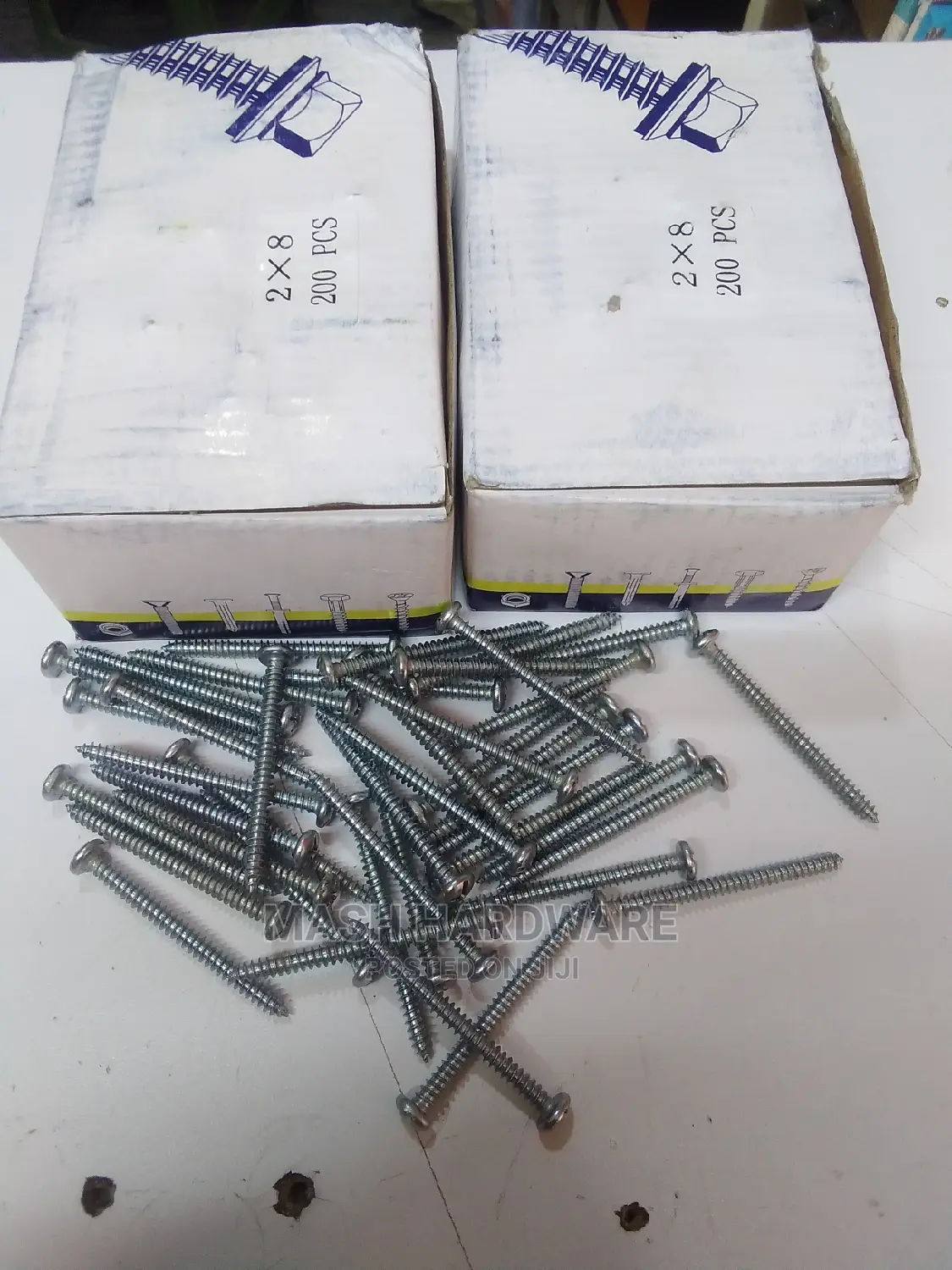 2*8(200pcs ) Self Tapping Screws