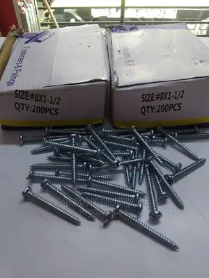 11/2*8(200pcs) Self Tapping Screws