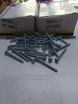 11/2*8(200pcs) Self Tapping Screws