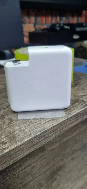 Macbook Usb-C Power Adapter 96W